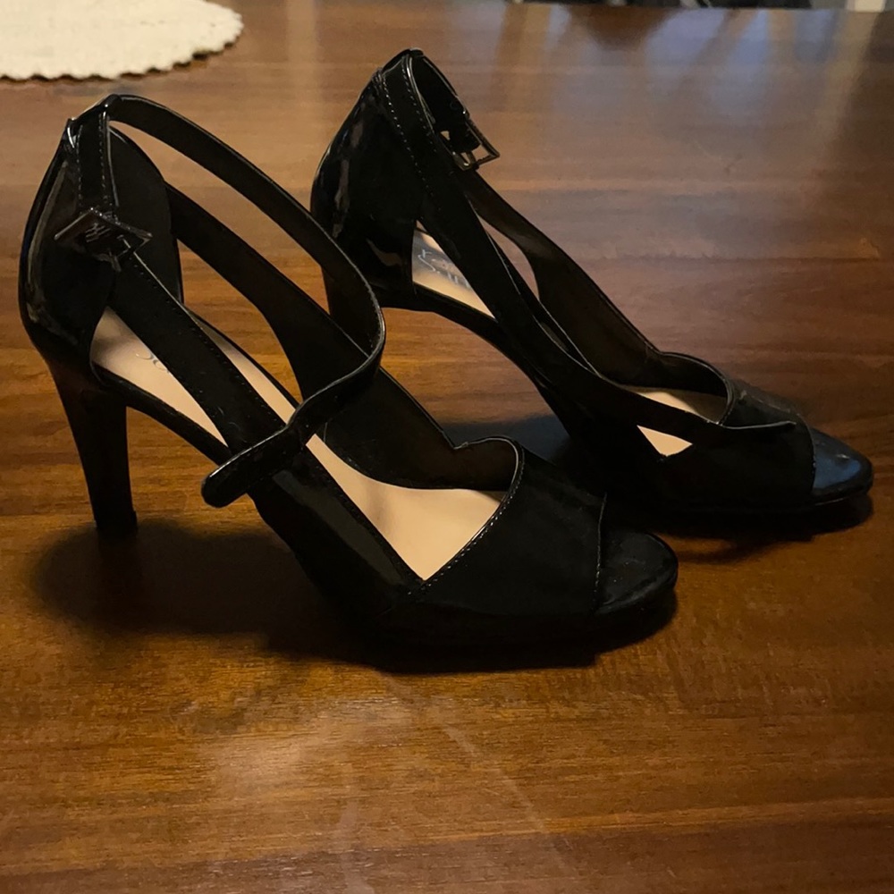 Franco Sarto. Never worn heels. Nordstroms purchase.